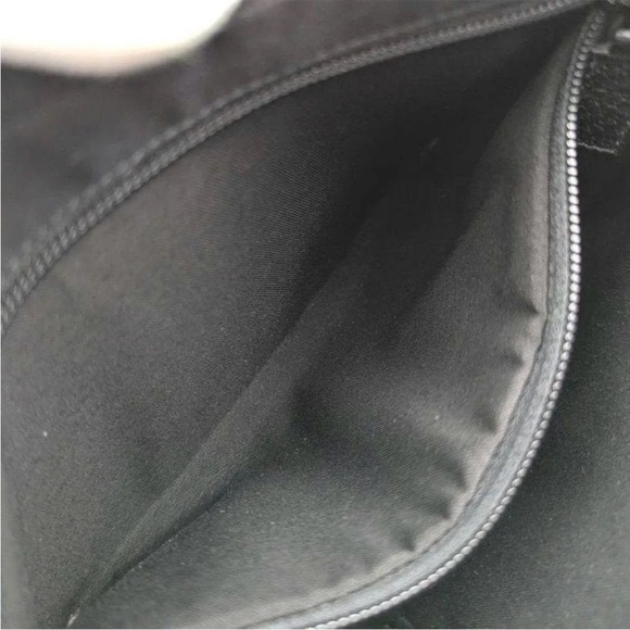 Gucci Dark Gray Monogram Shoulder Bag - Picture 13 of 16